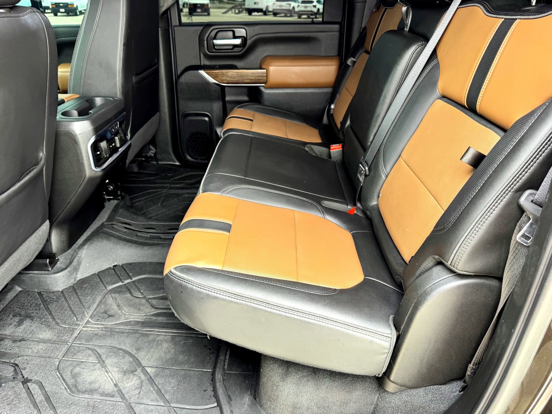 Used 2021 Chevrolet Silverado 3500 High Country AWD/4WD image 20