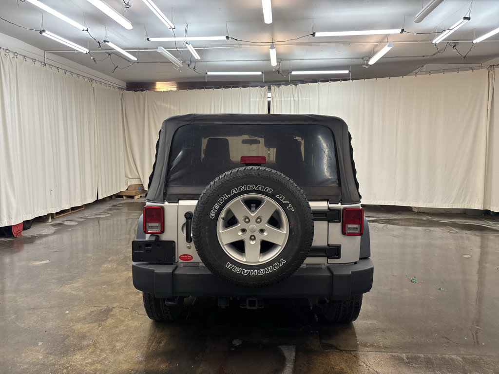 Used 2012 Jeep Wrangler Sport AWD/4WD image 6