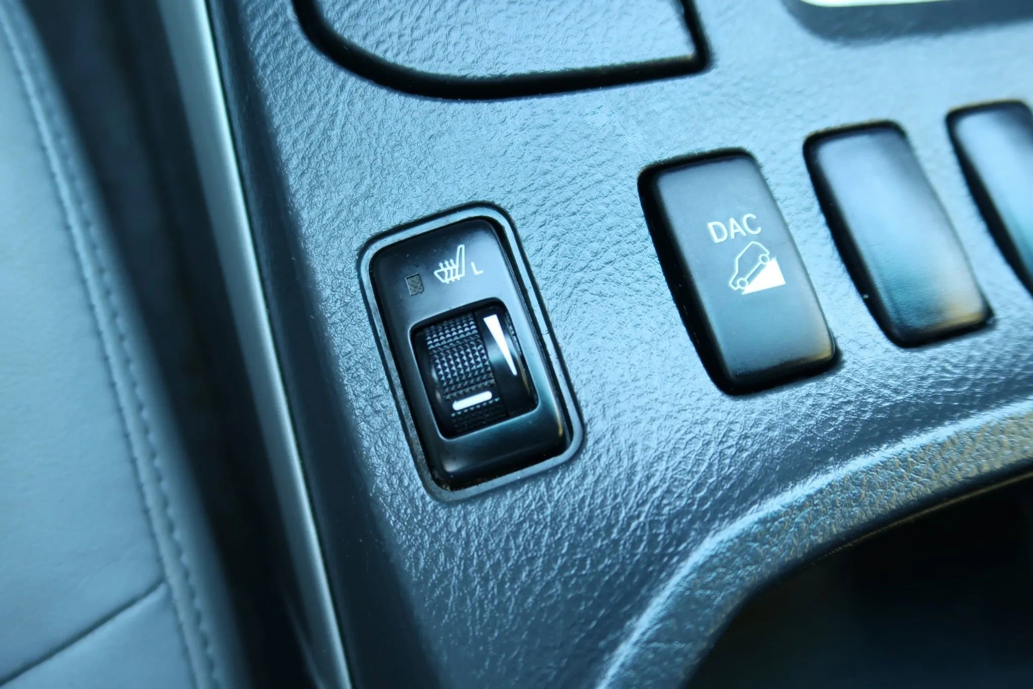 Used 2006 Toyota 4Runner Limited AWD/4WD image 29