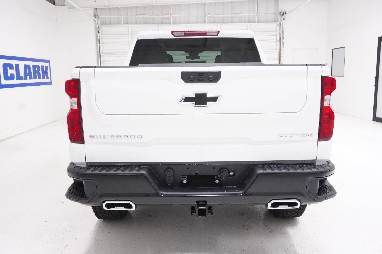 New 2026 Chevrolet Silverado 1500 Custom Trail Boss AWD/4WD image 6