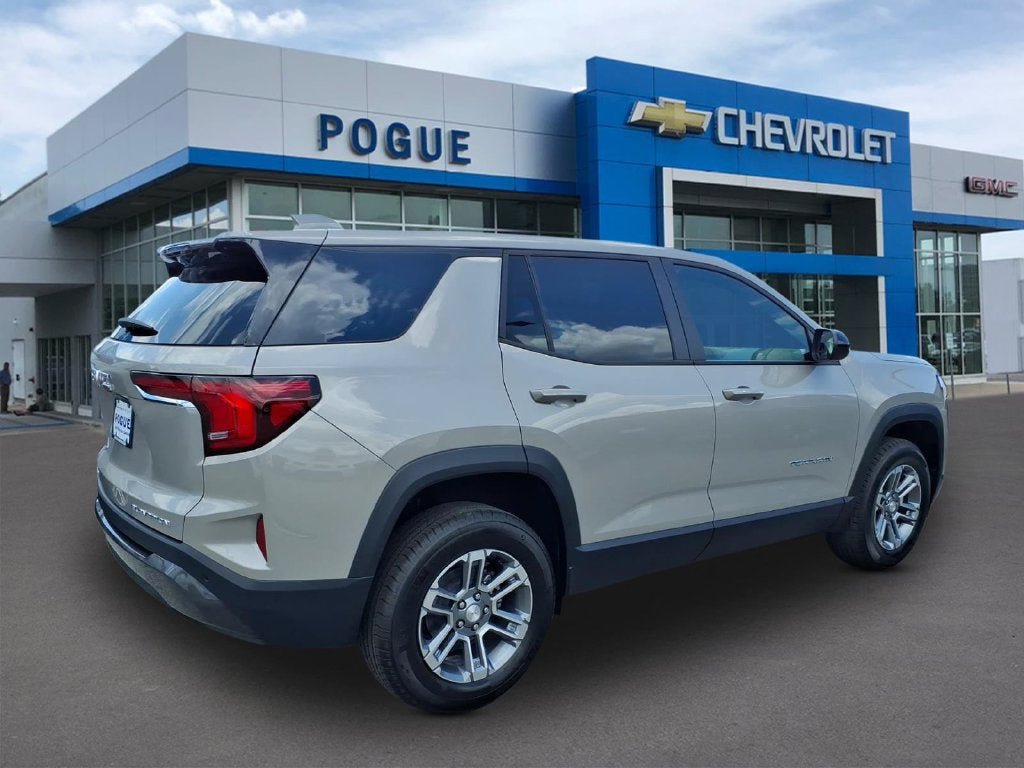 New 2026 GMC Terrain Elevation FWD image 2