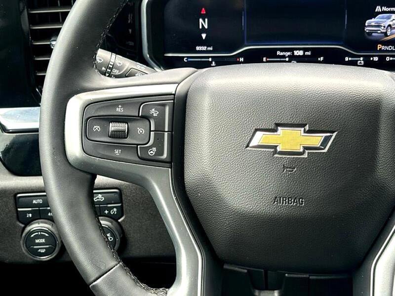 Used 2025 Chevrolet Silverado 1500 LT image 19