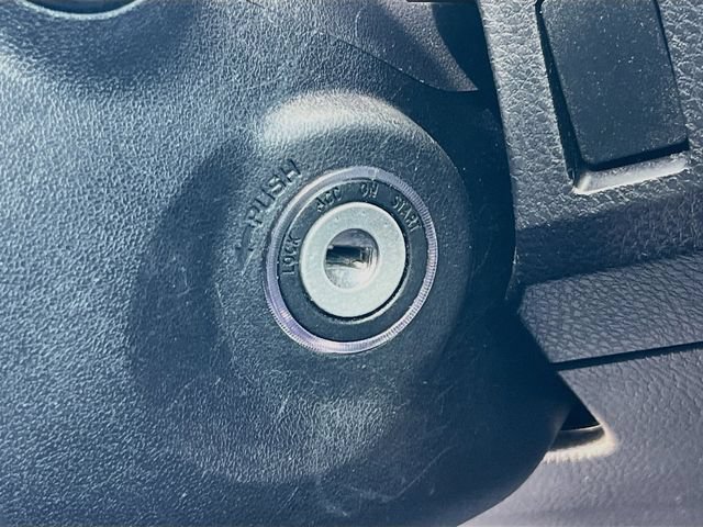 Used 2016 Toyota RAV4 LE FWD image 19