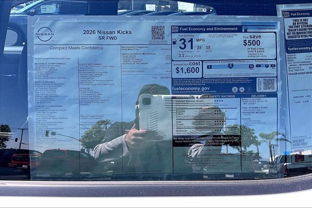 New 2026 Nissan Kicks SR image 14