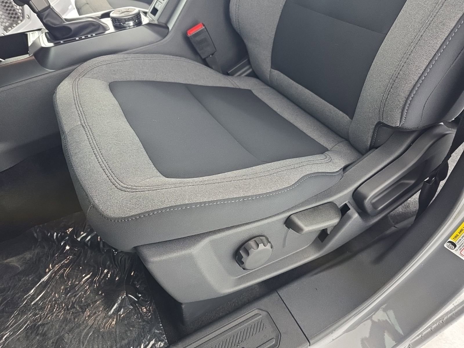 New 2025 Ford Bronco 4-Door image 23