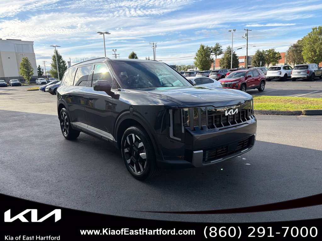 Used 2027 Kia Telluride S w/ Towing Package AWD/4WD image 5