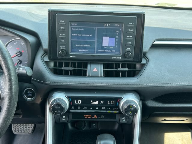Used 2021 Toyota RAV4 XLE AWD/4WD image 13