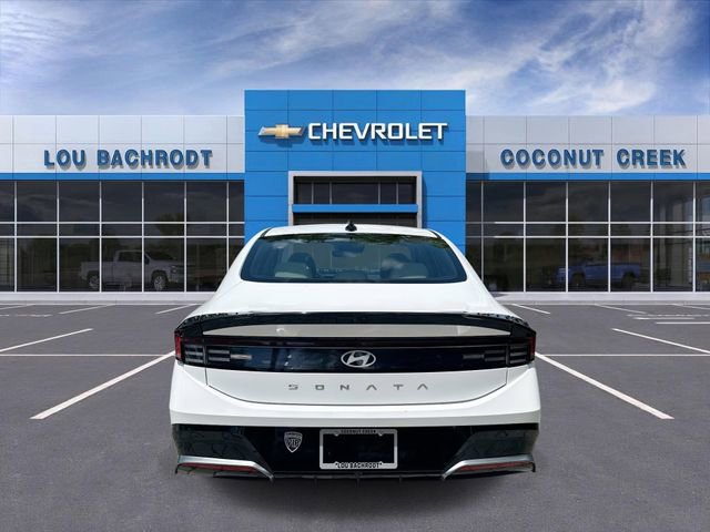 Used 2025 Hyundai Sonata SEL FWD image 7
