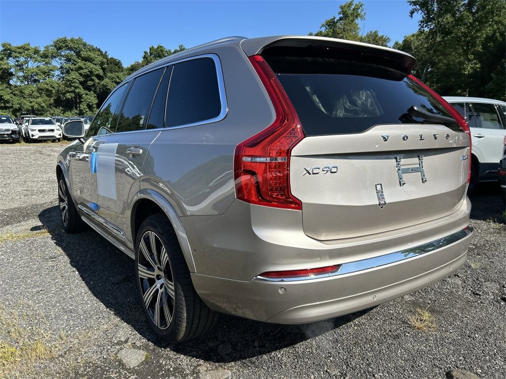 New 2025 Volvo XC90 B6 Plus image 6