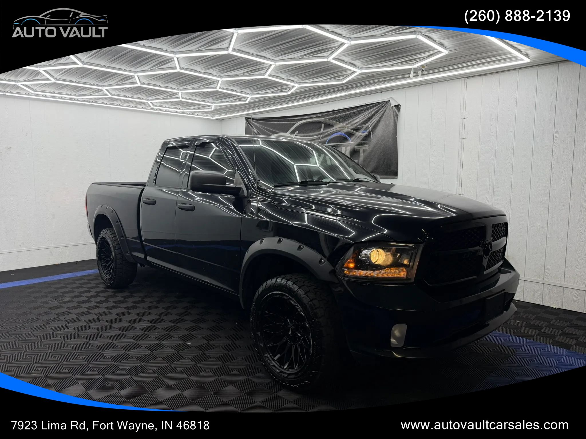 Used 2014 RAM 1500 ST AWD/4WD image 1