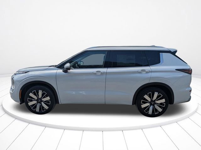New 2026 Mitsubishi Outlander SEL FWD image 7