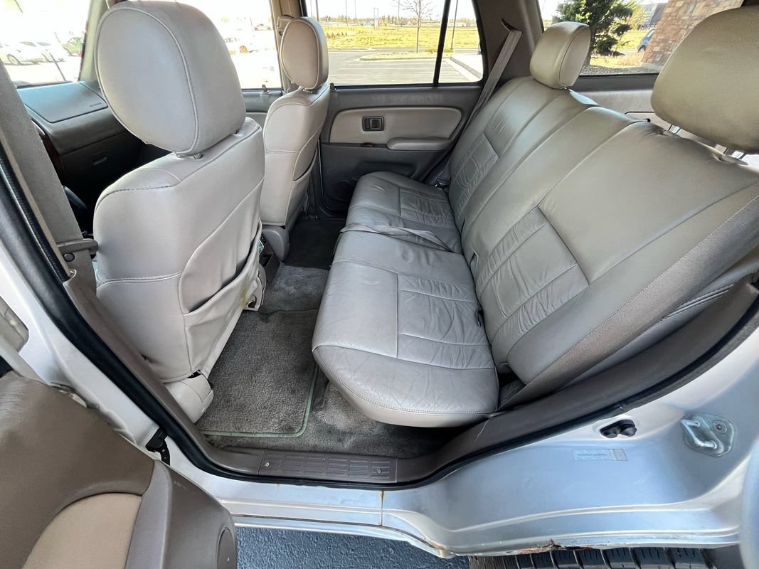 Used 1997 Toyota 4Runner Limited AWD/4WD image 17