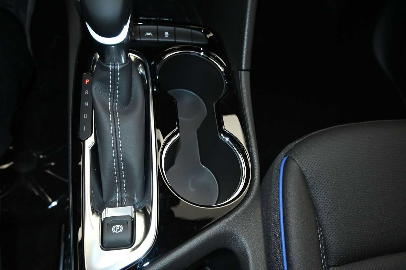 New 2026 Buick Encore GX Sport Touring w/ Advanced Technology Package AWD/4WD image 12