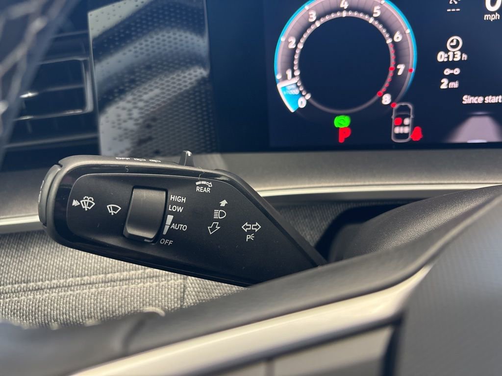 New 2026 Volkswagen Tiguan S FWD image 13