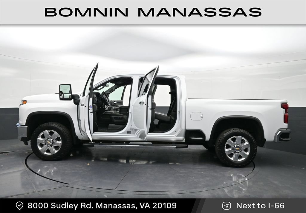 Used 2022 Chevrolet Silverado 2500 LTZ w/ LTZ Premium Package image 38