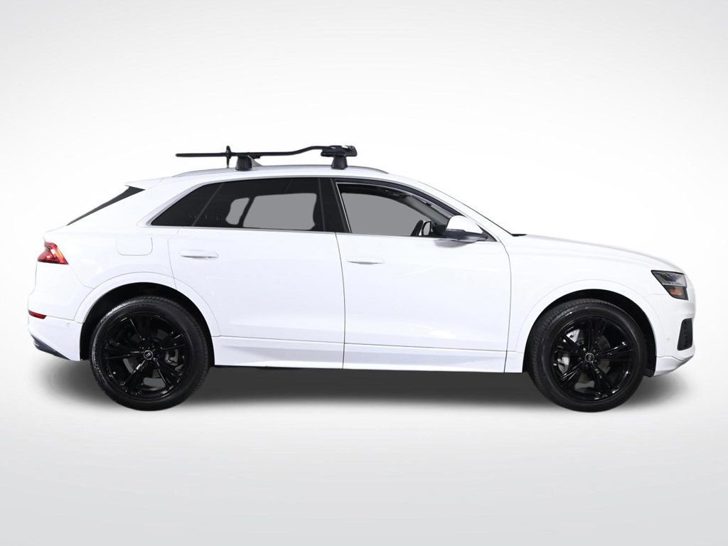 Used 2023 Audi Q8 Premium w/ Convenience Package image 6