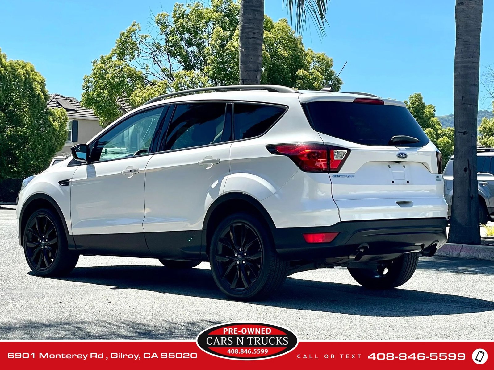 Used 2019 Ford Escape SE image 4