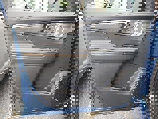 New 2026 Buick Enclave Avenir w/ Super Cruise Package image 17