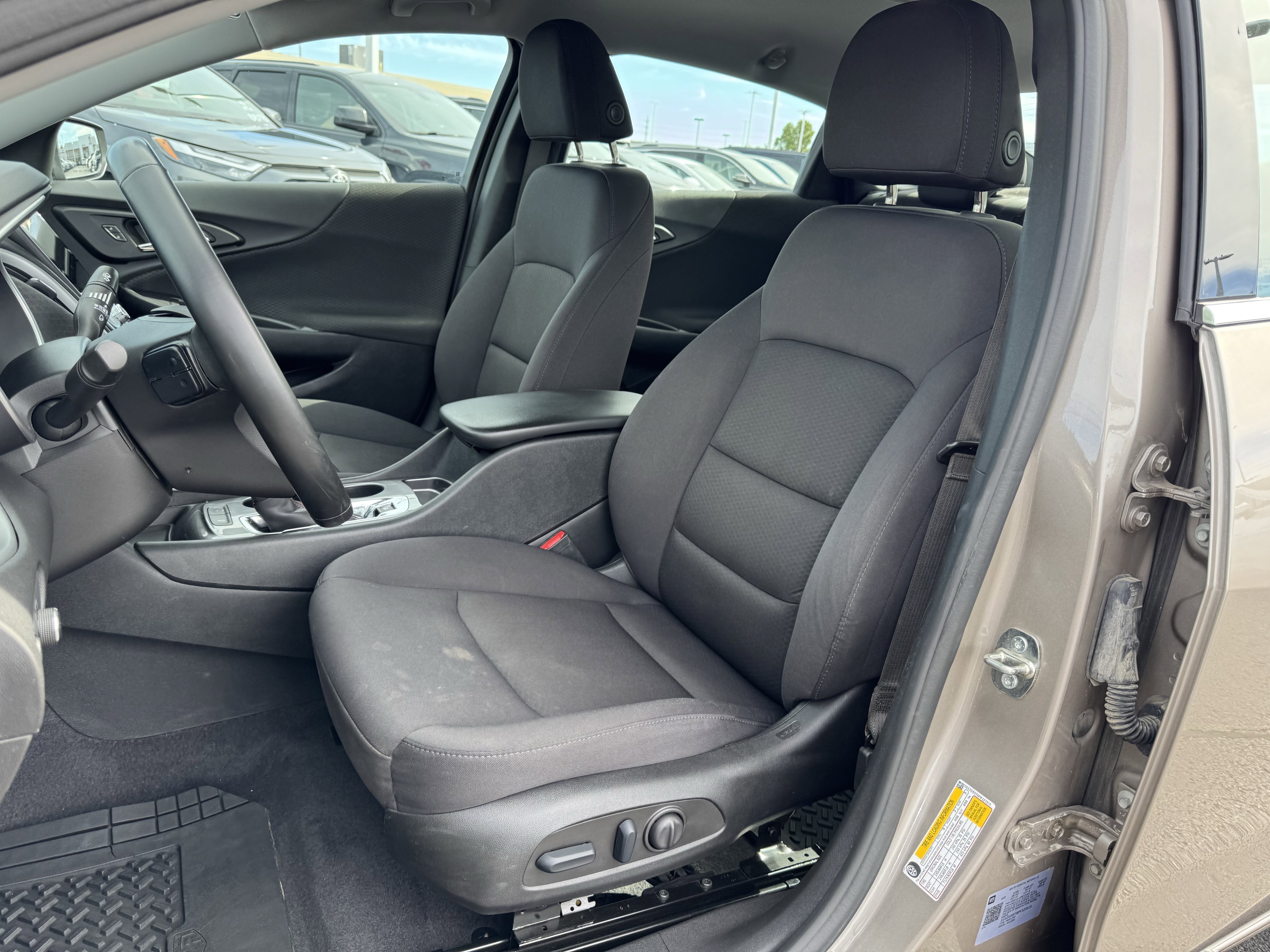 Used 2023 Chevrolet Malibu RS w/ Driver Confidence Package image 25