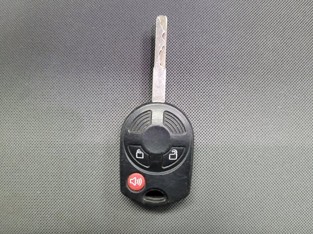 Used 2019 Ford Escape S image 32