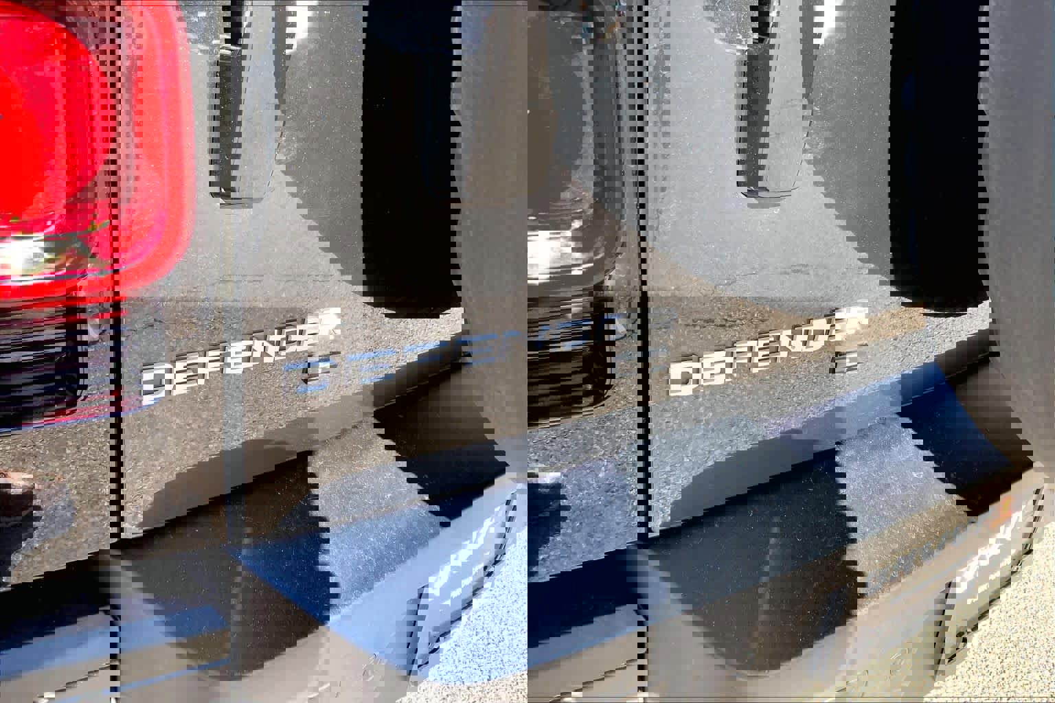 Used 2020 Land Rover Defender 110 S image 29