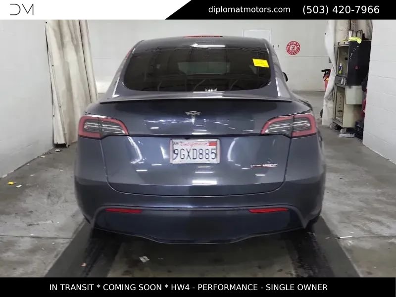 Used 2023 Tesla Model Y Performance AWD/4WD image 5
