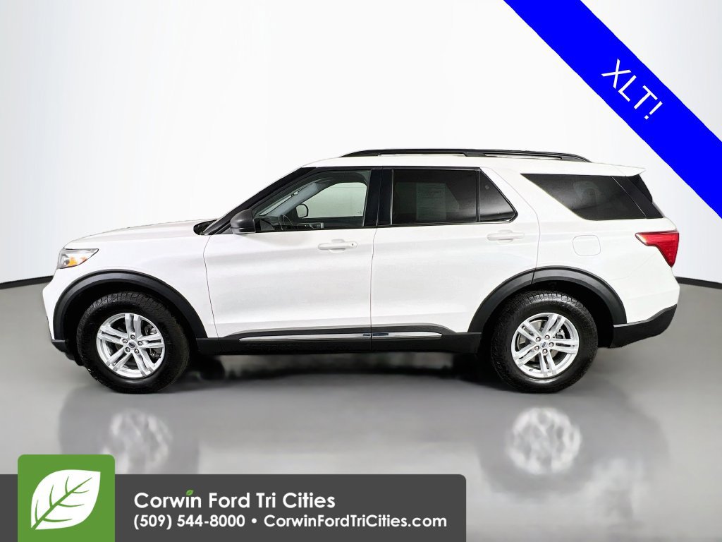 Used 2022 Ford Explorer XLT w/ Equipment Group 202A AWD/4WD image 6