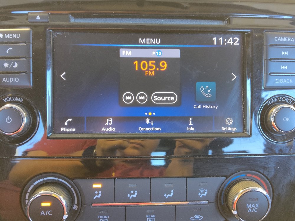 Used 2019 Nissan Rogue Sport S w/ Appearance Package image 25