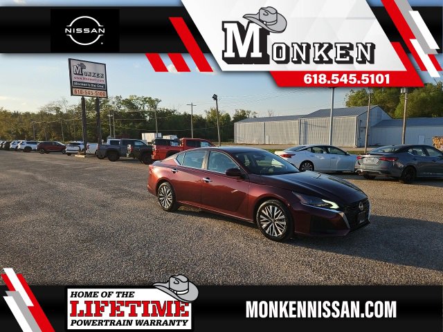 Used 2023 Nissan Altima 2.5 SV image 1
