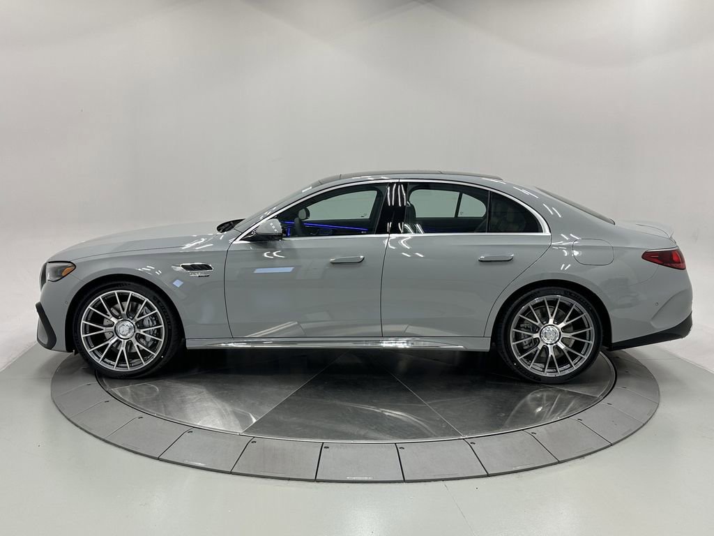 New 2026 Mercedes-Benz E 53 AMG e 4MATIC Sedan image 4