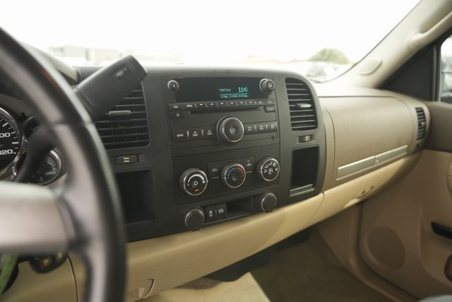 Used 2014 GMC Sierra 2500 SLE image 25