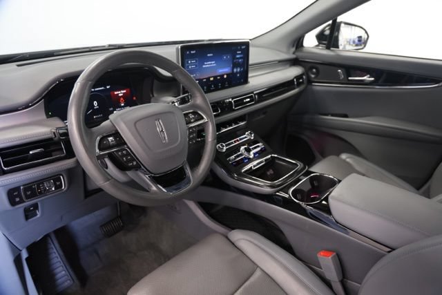Used 2023 Lincoln Nautilus Reserve w/ Equipment Group 201A AWD/4WD image 20