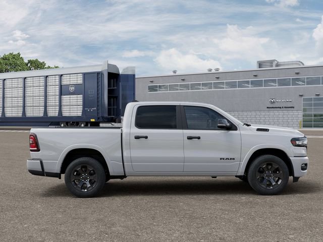 New 2026 RAM 1500 4x4 Crew Cab image 21
