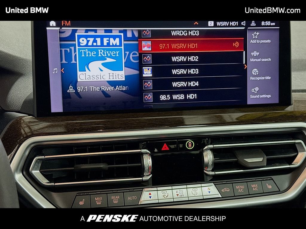 Used 2024 BMW X3 sDrive30i w/ Premium Package image 8