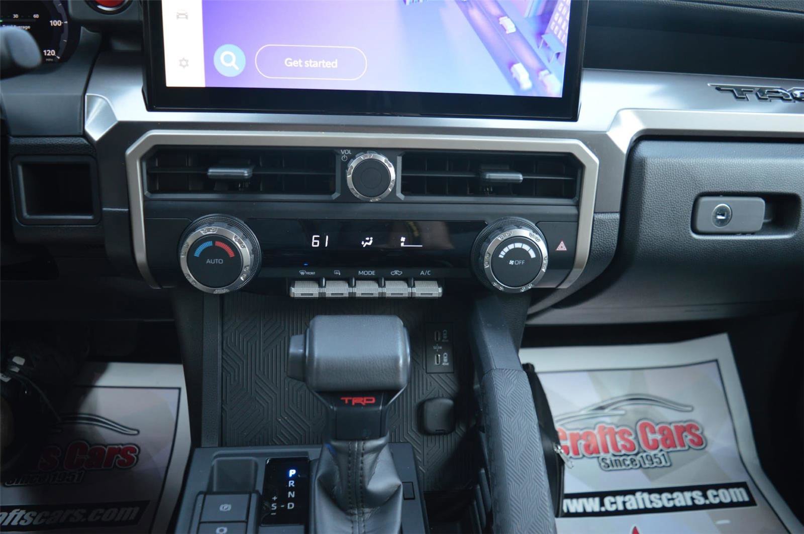Used 2024 Toyota Tacoma TRD Off-Road image 21