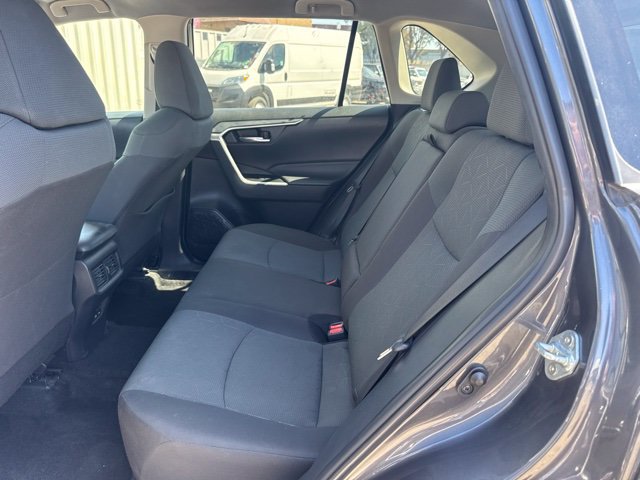 Used 2024 Toyota RAV4 XLE AWD/4WD image 36