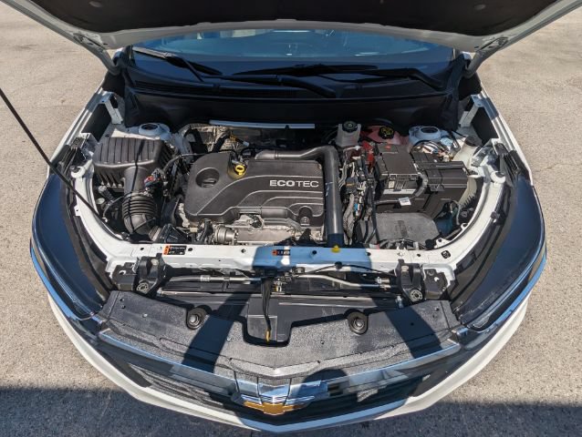 Used 2022 Chevrolet Equinox Premier w/ LPO, Floor Liner Package FWD image 11