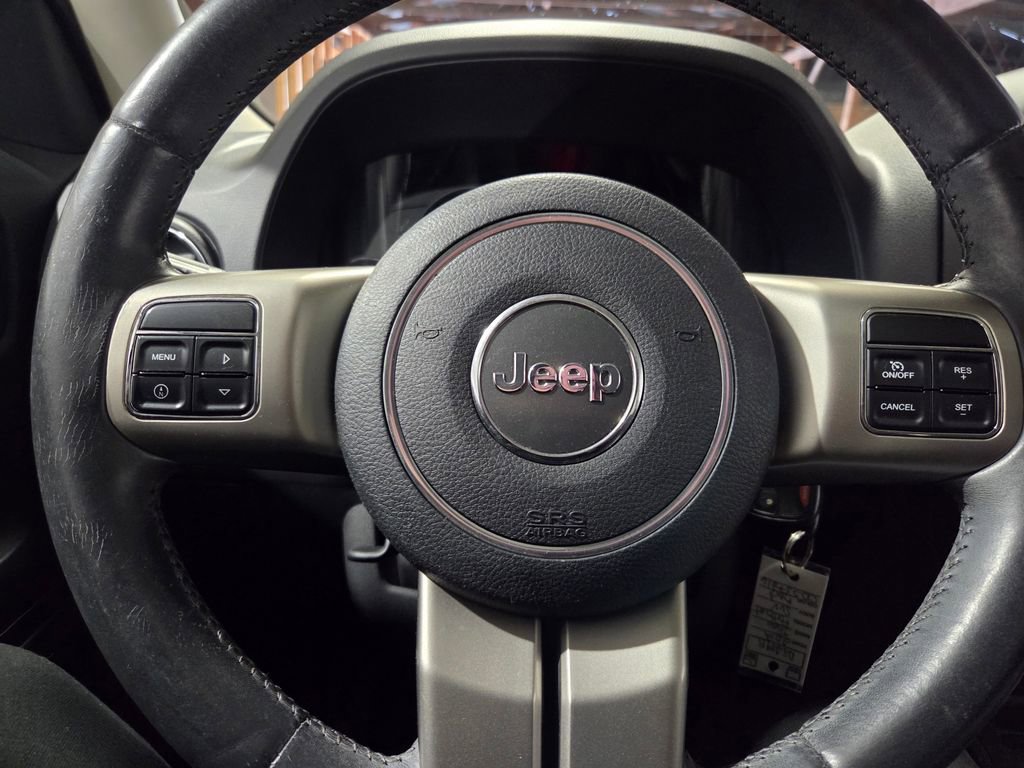 Used 2012 Jeep Patriot Latitude w/ Sun/Sound Group image 5