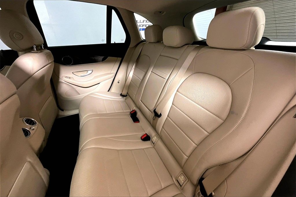 Used 2018 Mercedes-Benz GLC 300 image 21
