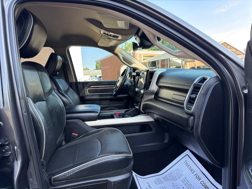 Used 2020 RAM 3500 Laramie AWD/4WD image 11