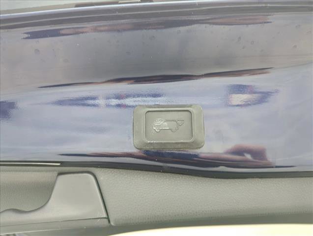 Used 2023 Toyota RAV4 Limited image 21