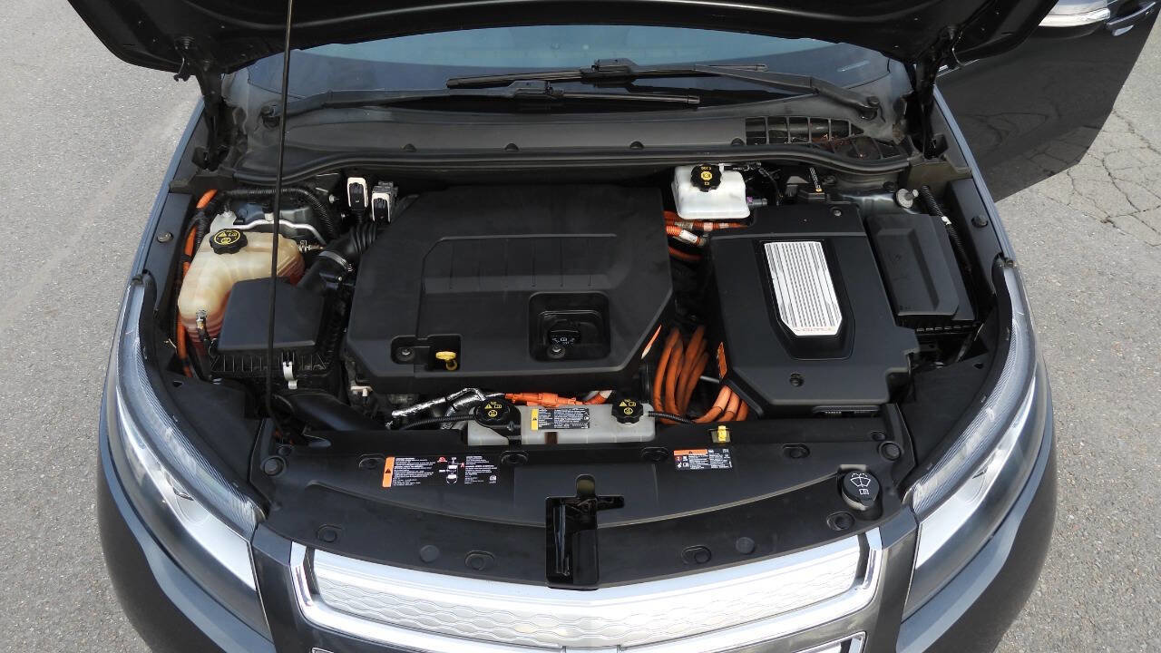 Used 2013 Chevrolet Volt Premium w/ Premium Trim Package FWD image 43