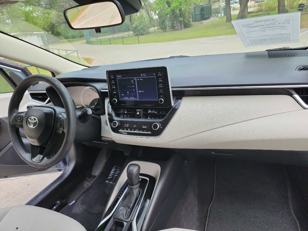 Used 2020 Toyota Corolla LE w/ LE Premium Package FWD image 33