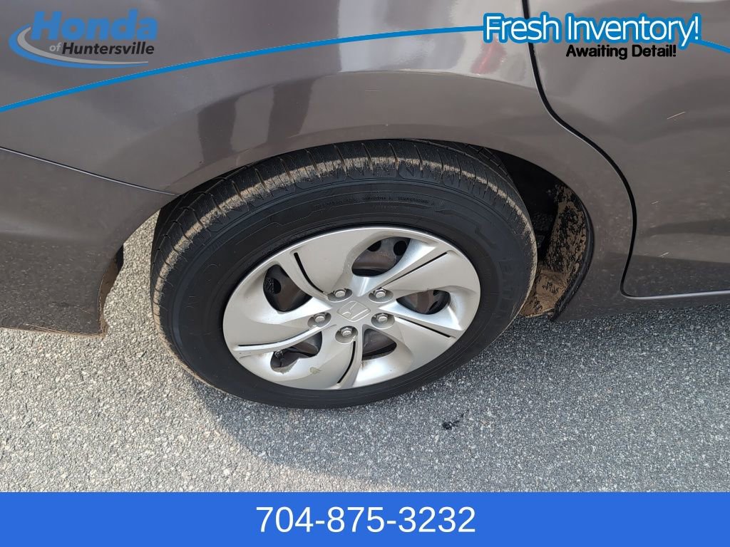 Used 2013 Honda Civic LX image 9