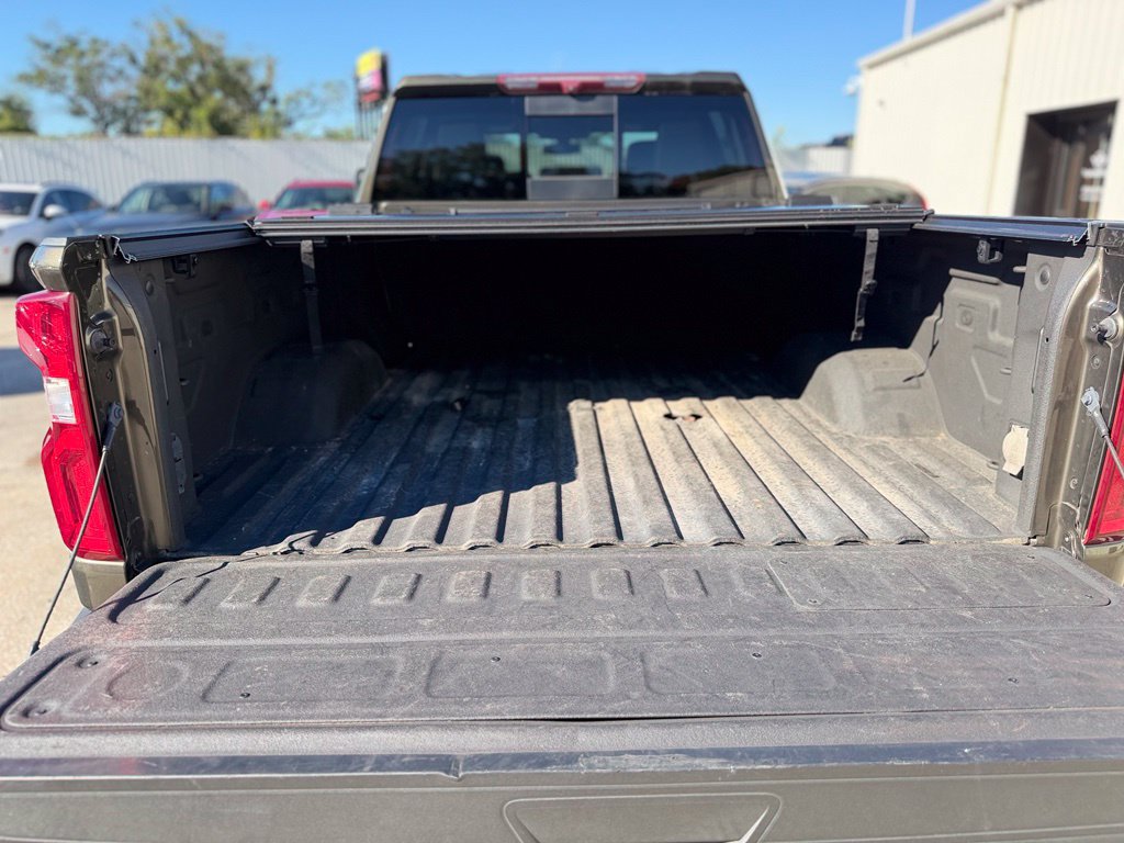 Used 2023 Chevrolet Silverado 2500 LTZ AWD/4WD image 14