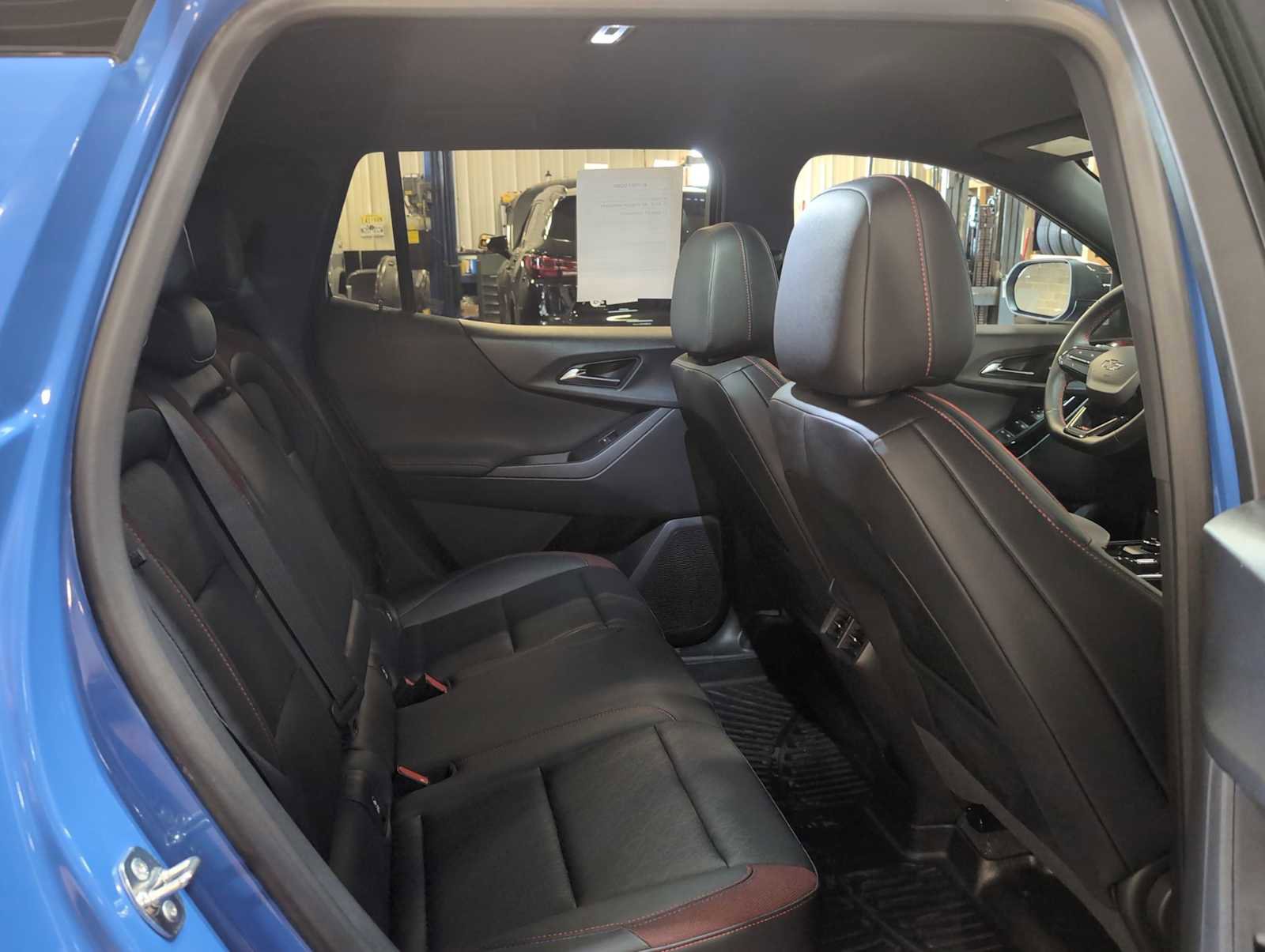 Used 2025 Chevrolet Equinox RS w/ Safety and Technology Package FWD image 26