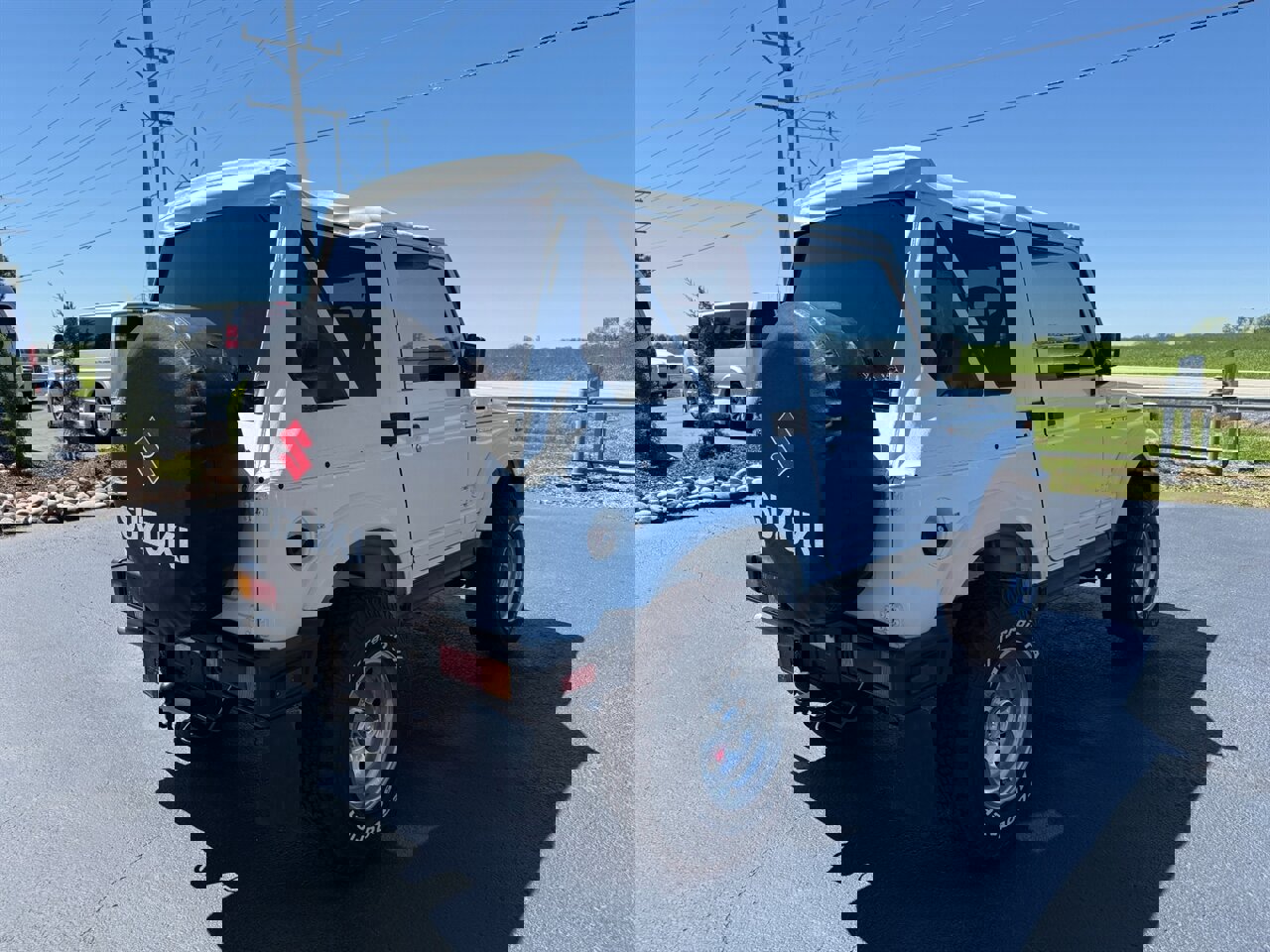 Used 1988 Suzuki Samurai 4WD Soft Top image 6