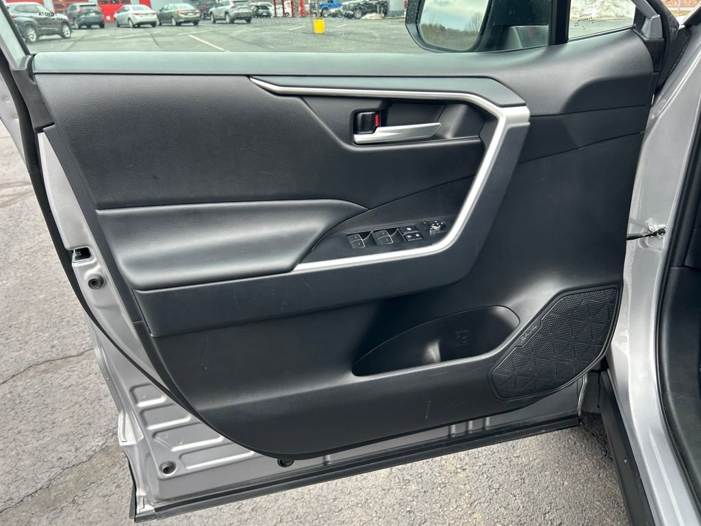 Certified 2024 Toyota RAV4 XLE image 18