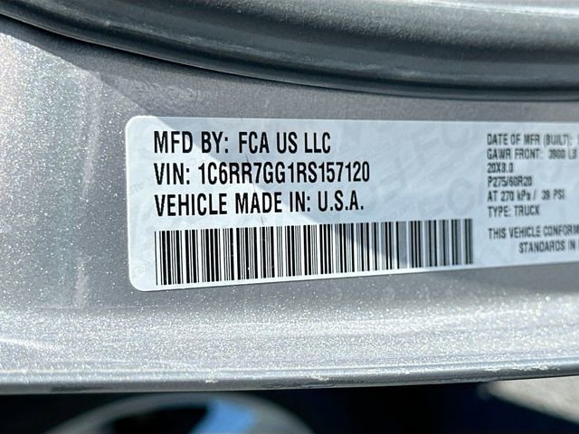 Used 2024 RAM 1500 Classic SLT image 29