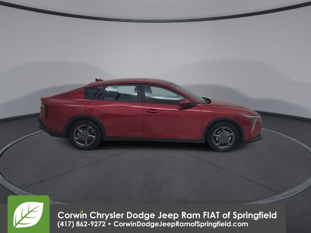 Used 2025 Kia K4 FWD image 17